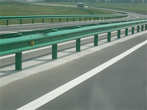 盘锦波形梁护栏在高速公路的应用